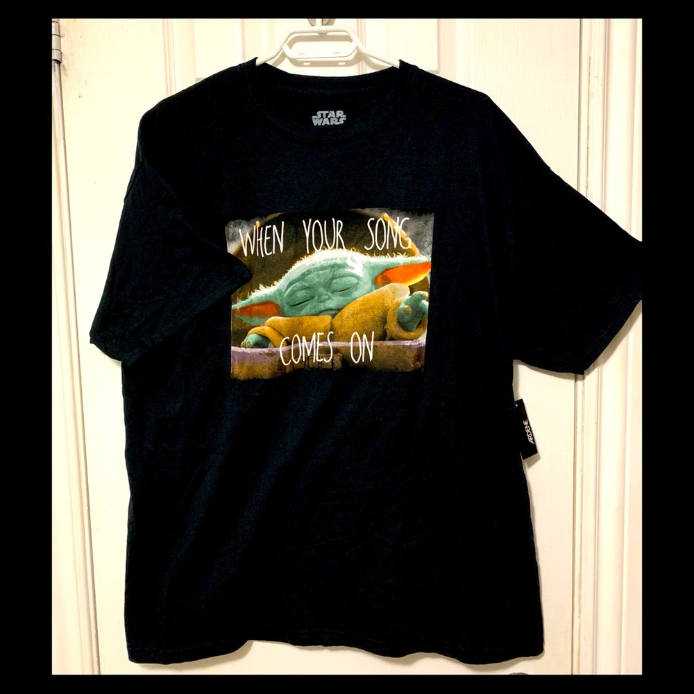 Baby Yoda T-shirt